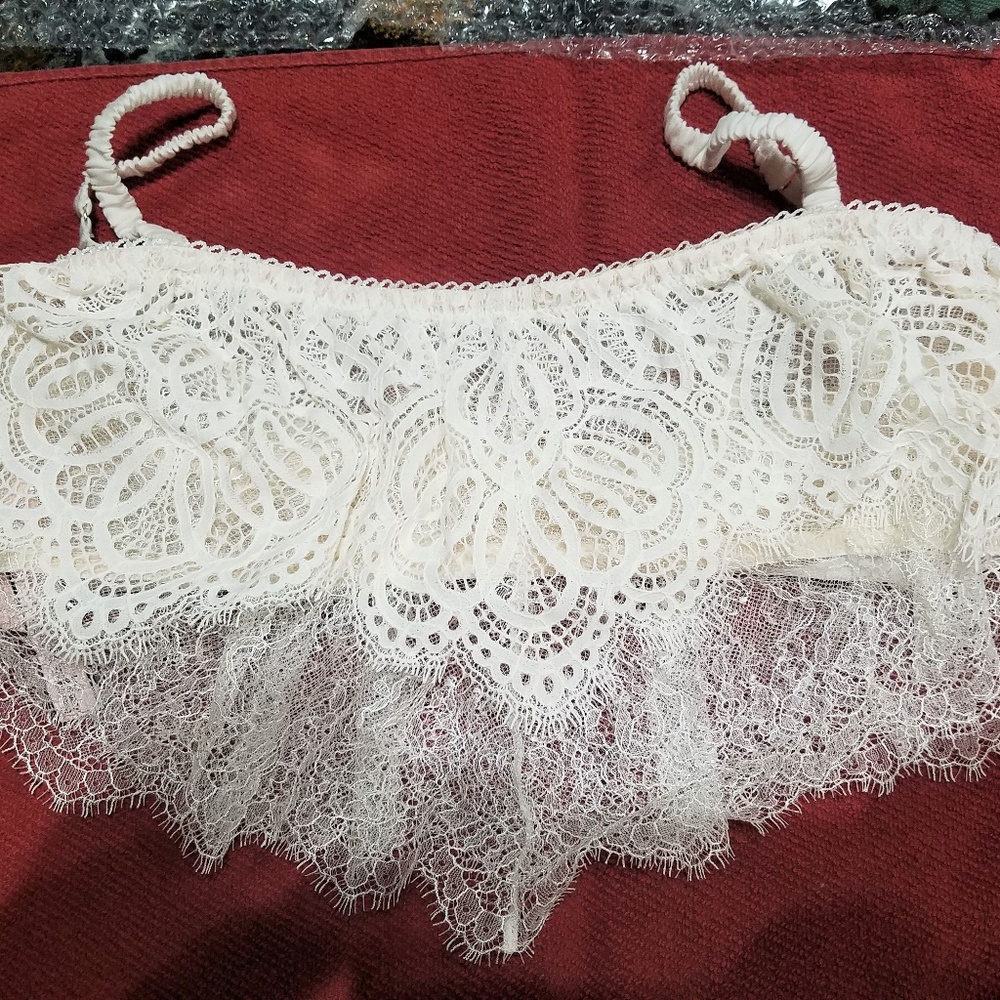 Victoria Secret DREAM ANGELS LACE FLUTTER Large